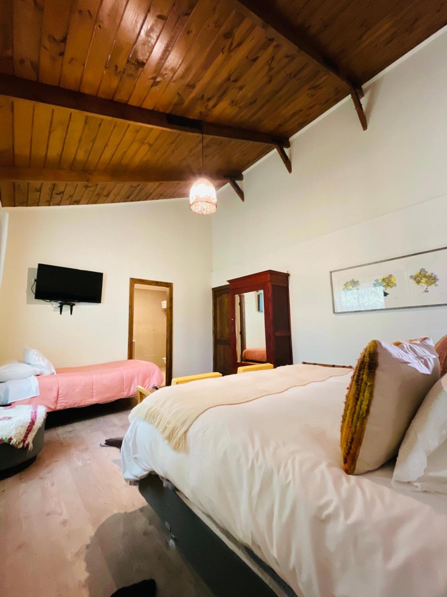 Hotel Hoja De Parra Santa Cruz Eksteriør billede