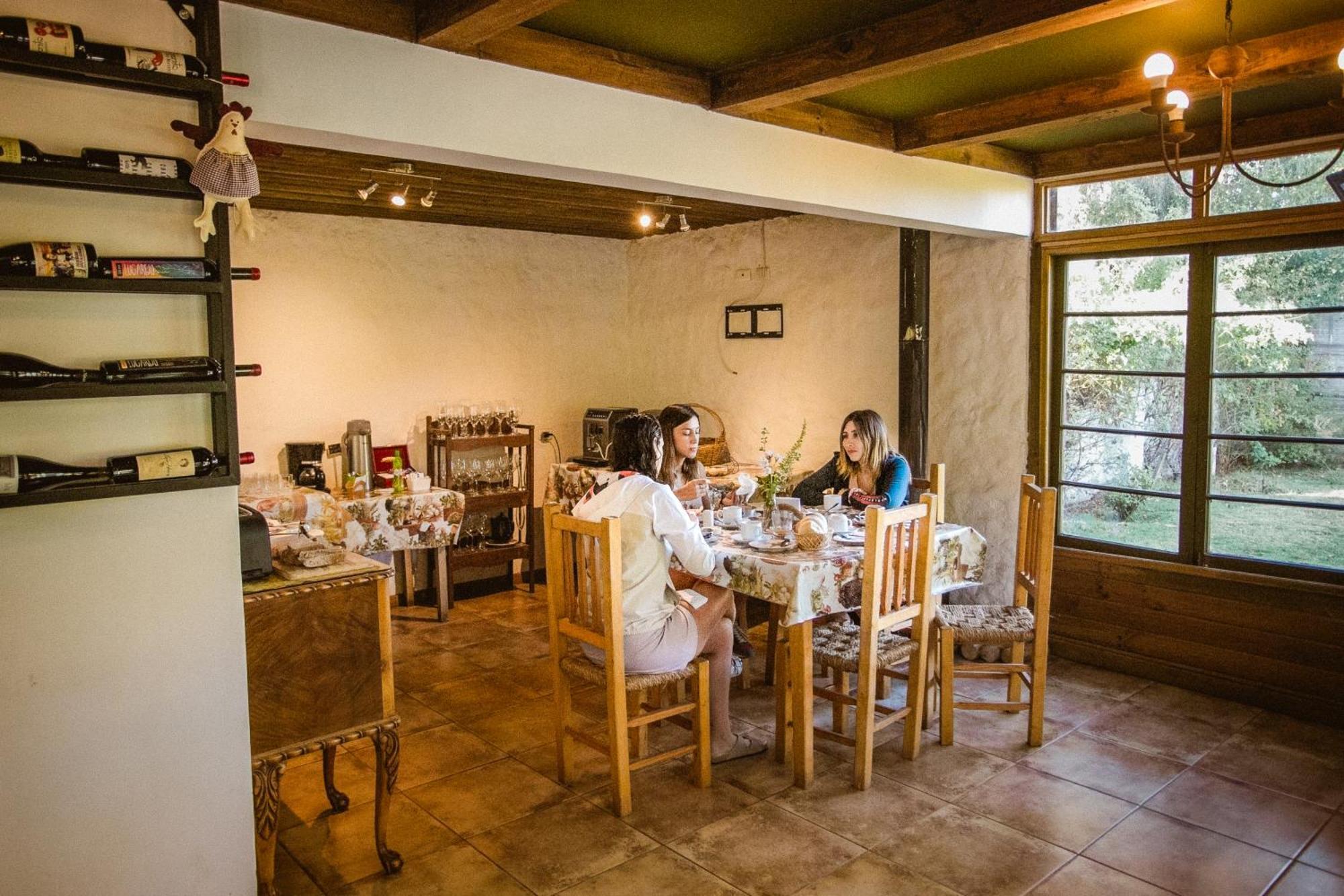 Hotel Hoja De Parra Santa Cruz Eksteriør billede